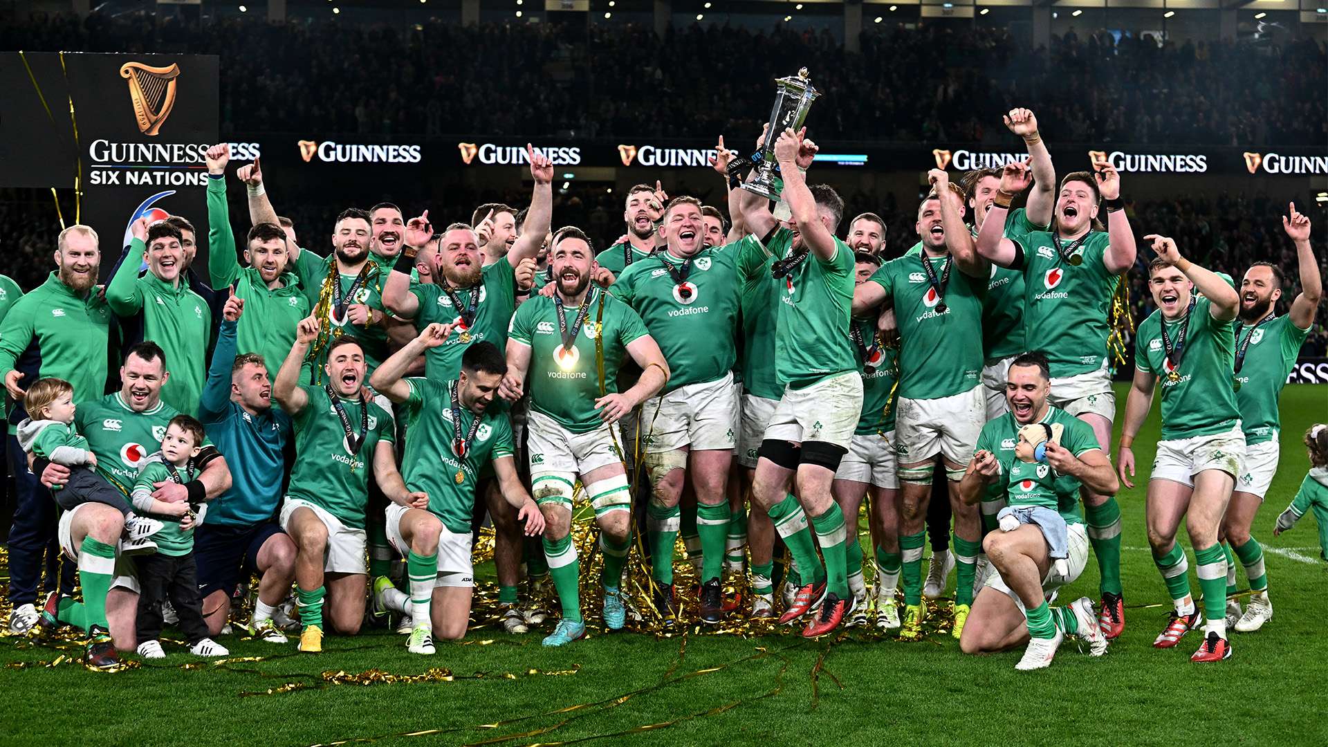 代足球中的 代足球中的