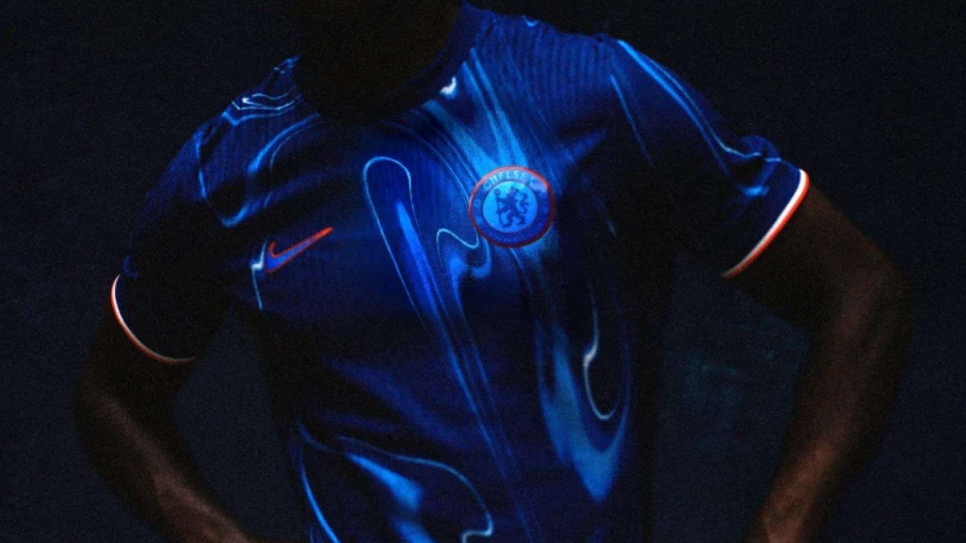 “不老传奇！39岁C罗沙特联独领风骚，射手榜第一+助攻榜第二”