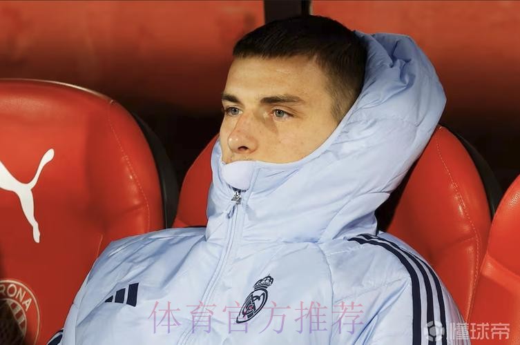 阿斯:皇马与卢宁续约 消除他明夏自由身离队隐患 阿斯:皇马与卢宁续约 消除他明夏自由身离队隐患